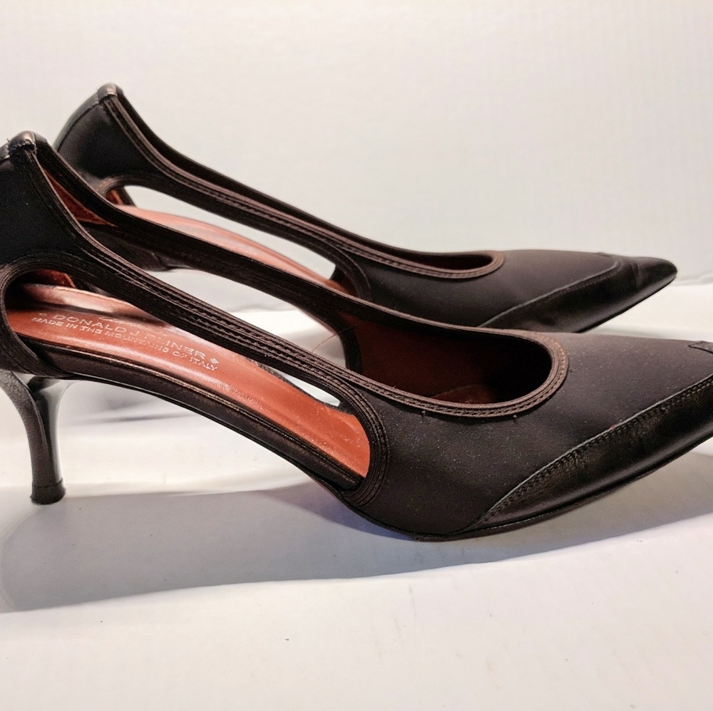 Donald Pliner Couture Pumps